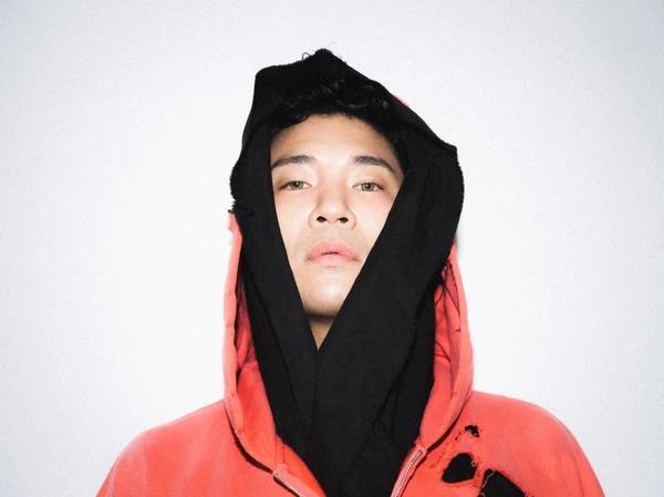 f81b57b6-30f6-444f-a798-35d239ee9534