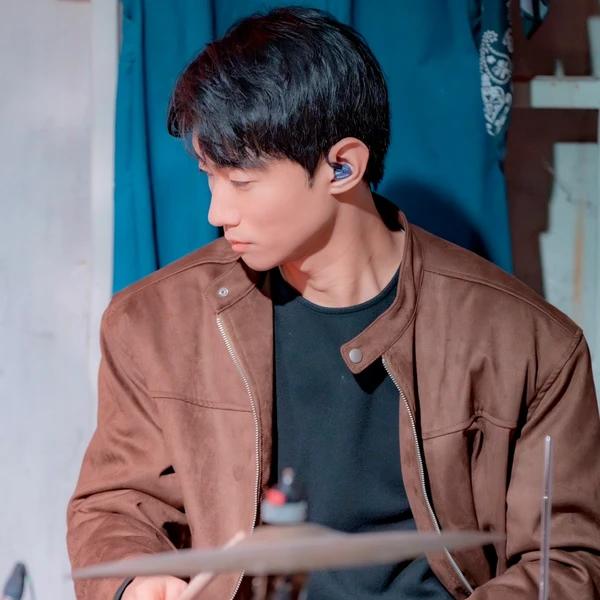 fe9adc30-810b-4842-a18a-3a2a1045946f